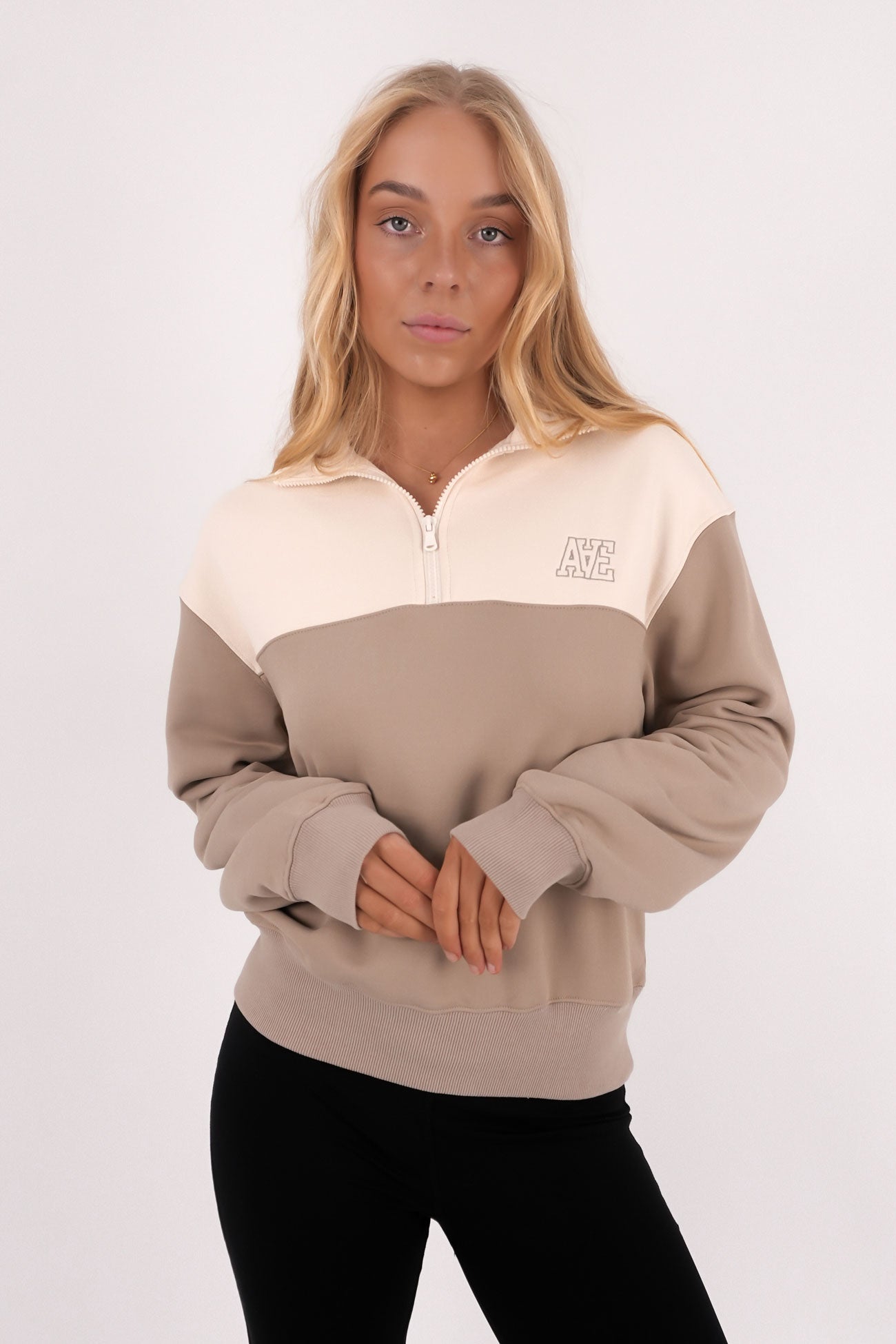 Luxe Active Quarter Zip Stone