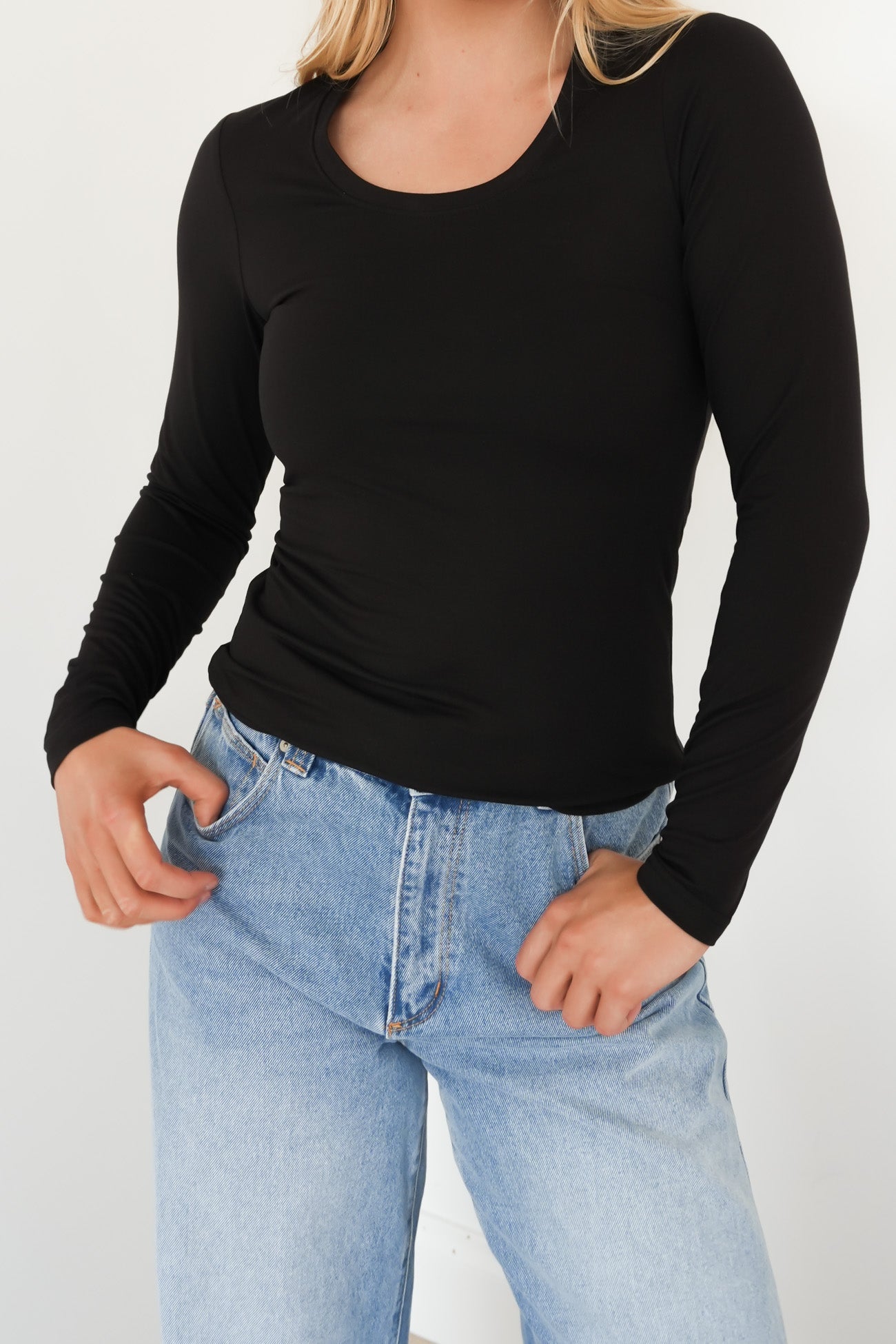 Luxe Basic Long Sleeve Tee Black