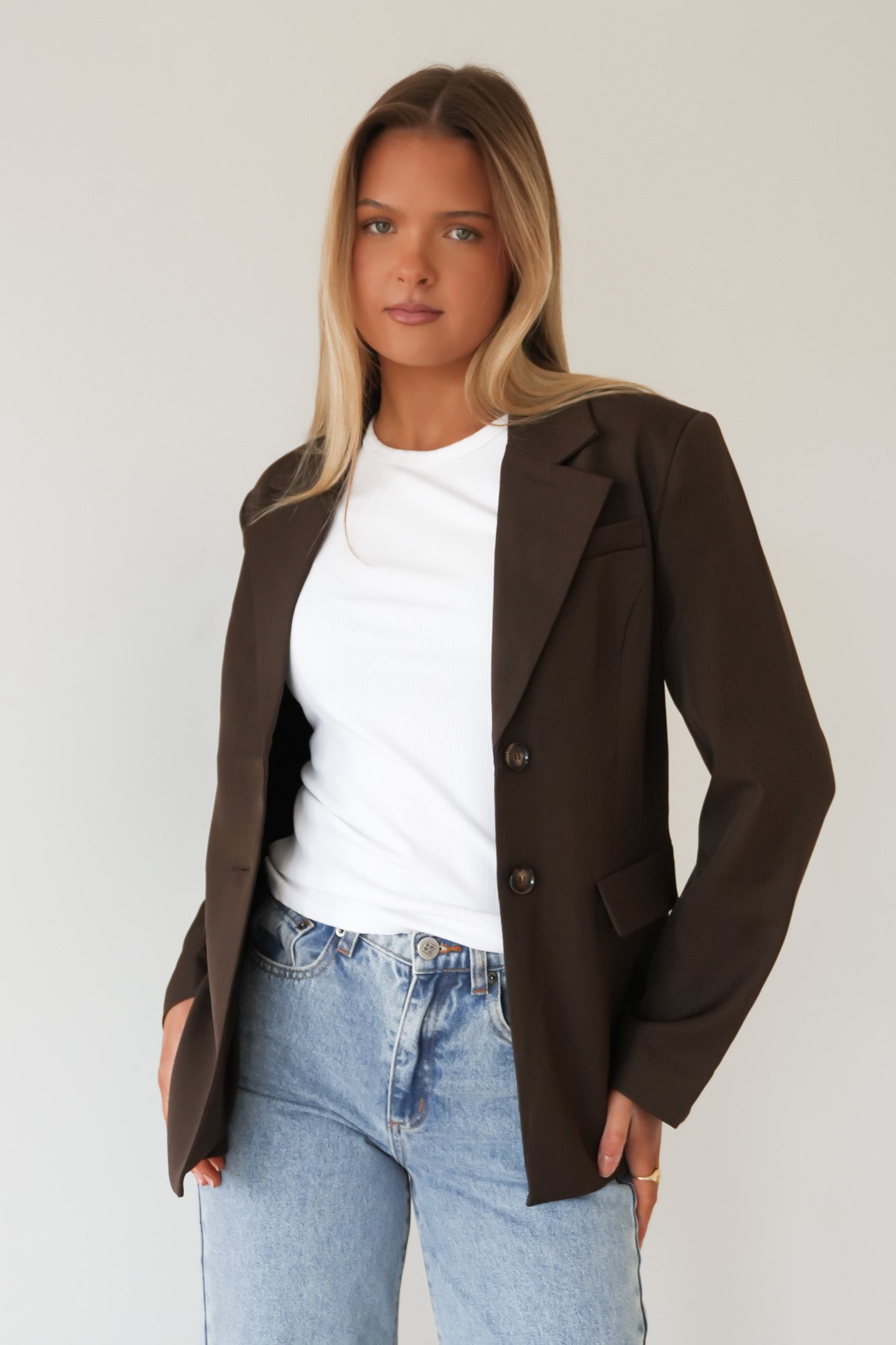 Maddox Tie Blazer Chocolate