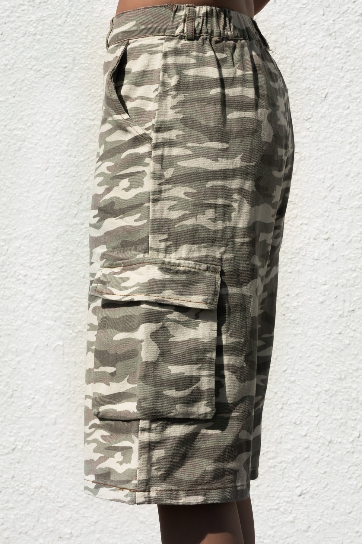 Marlena Cargo Jort Light Camo