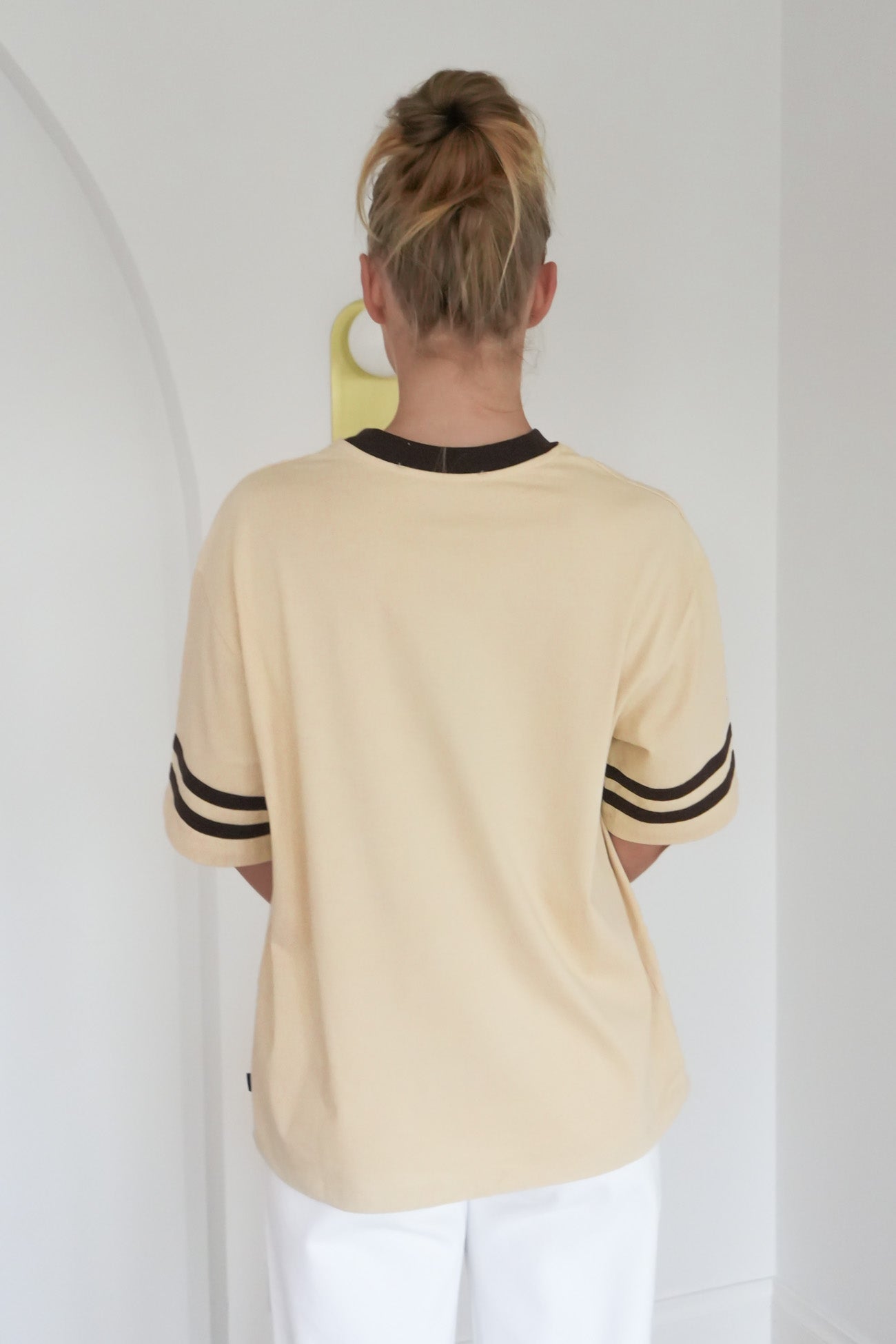 Motion Tee Sand