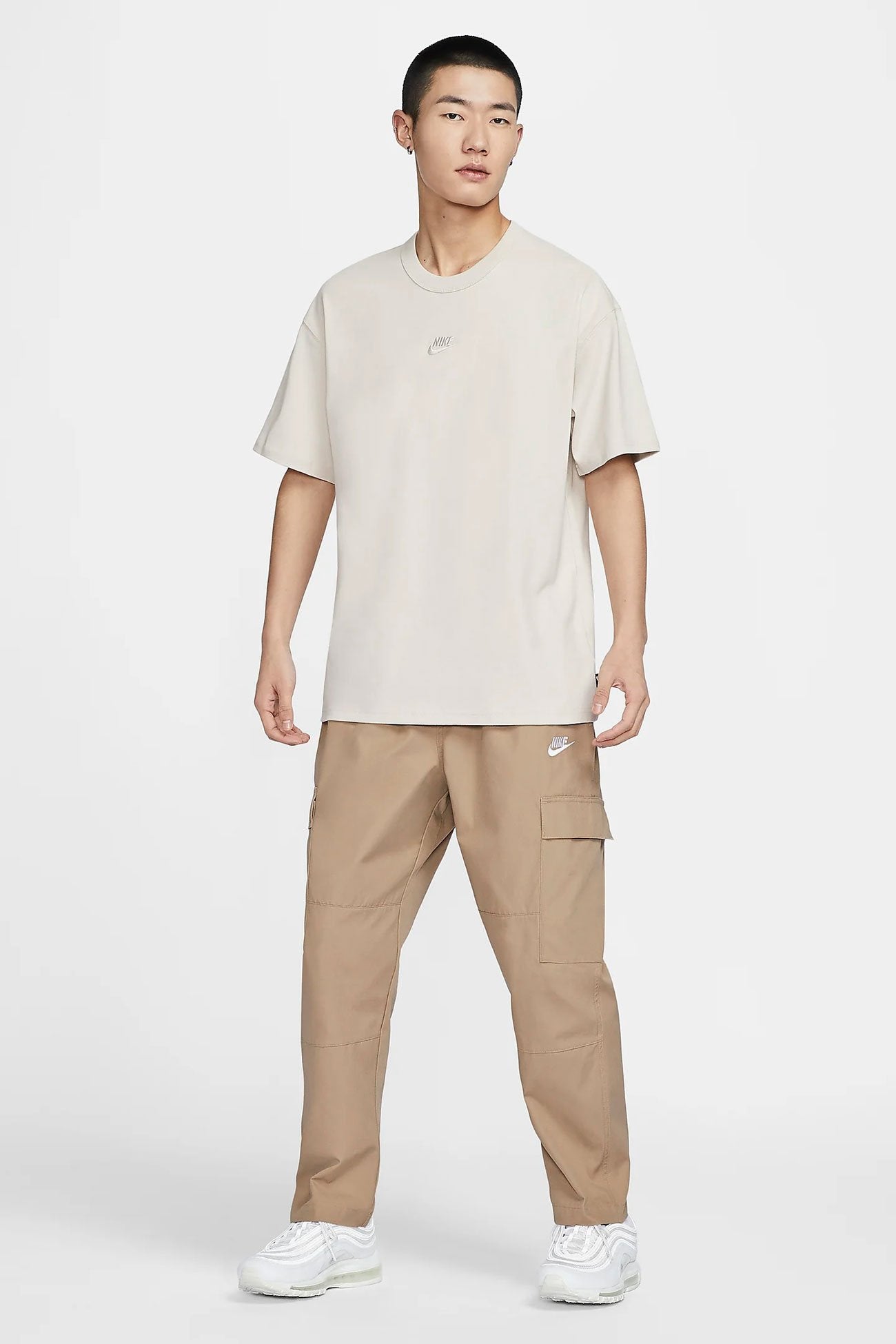 Nike Sportswear Premium T-Shirt Light Orewood Brown
