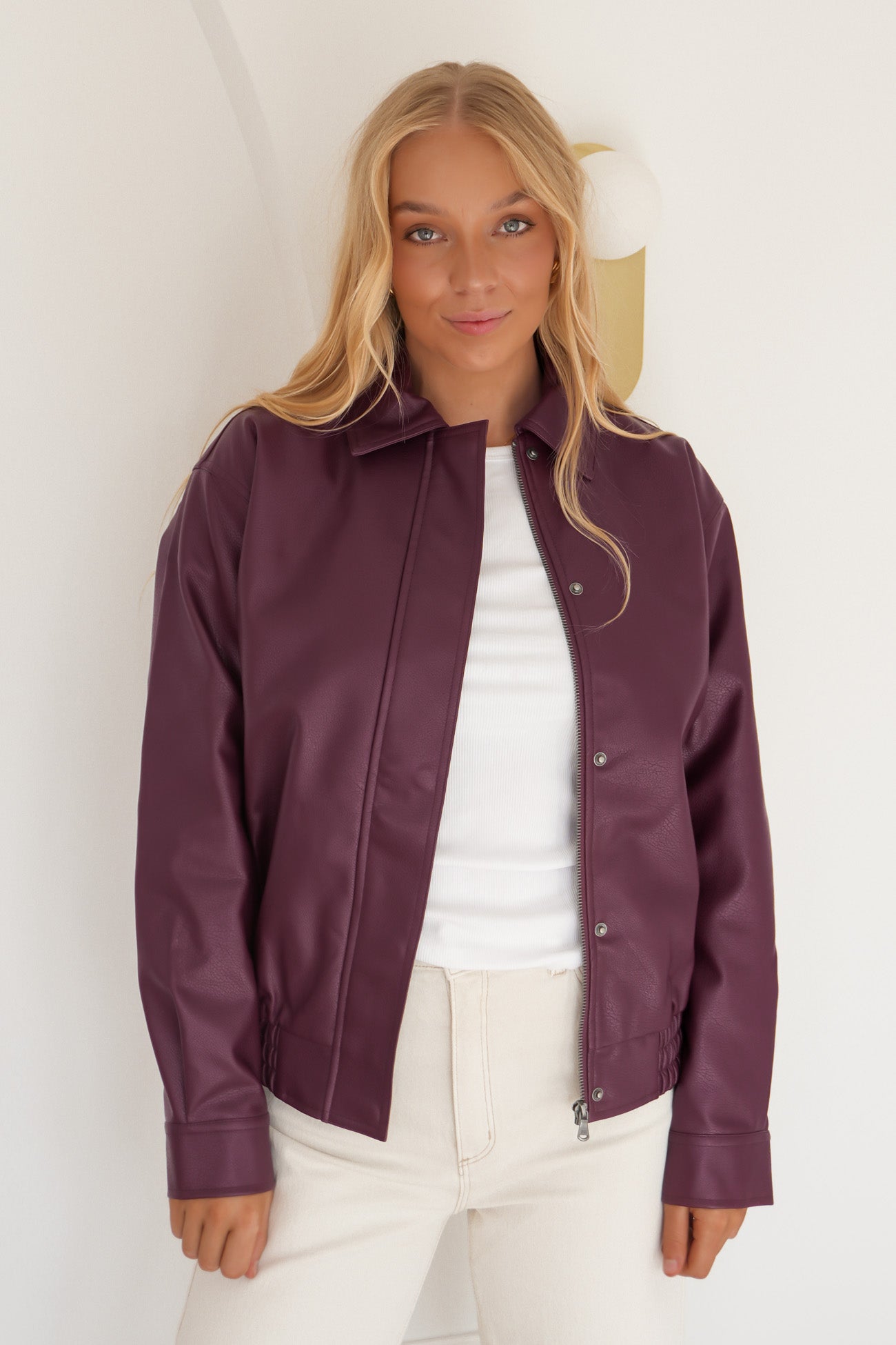 Nina Bomber Wine