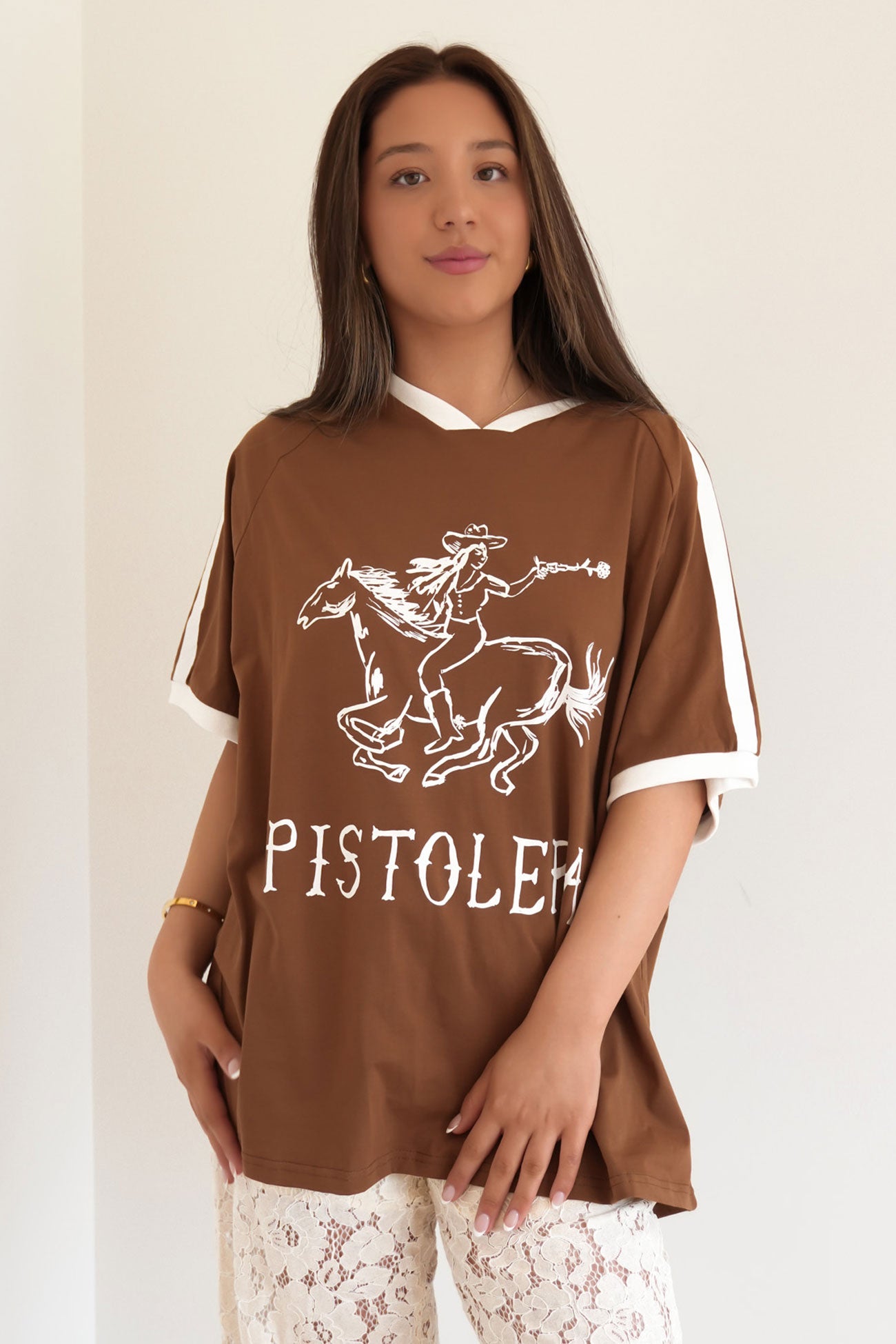 Pistolera Tee Brown