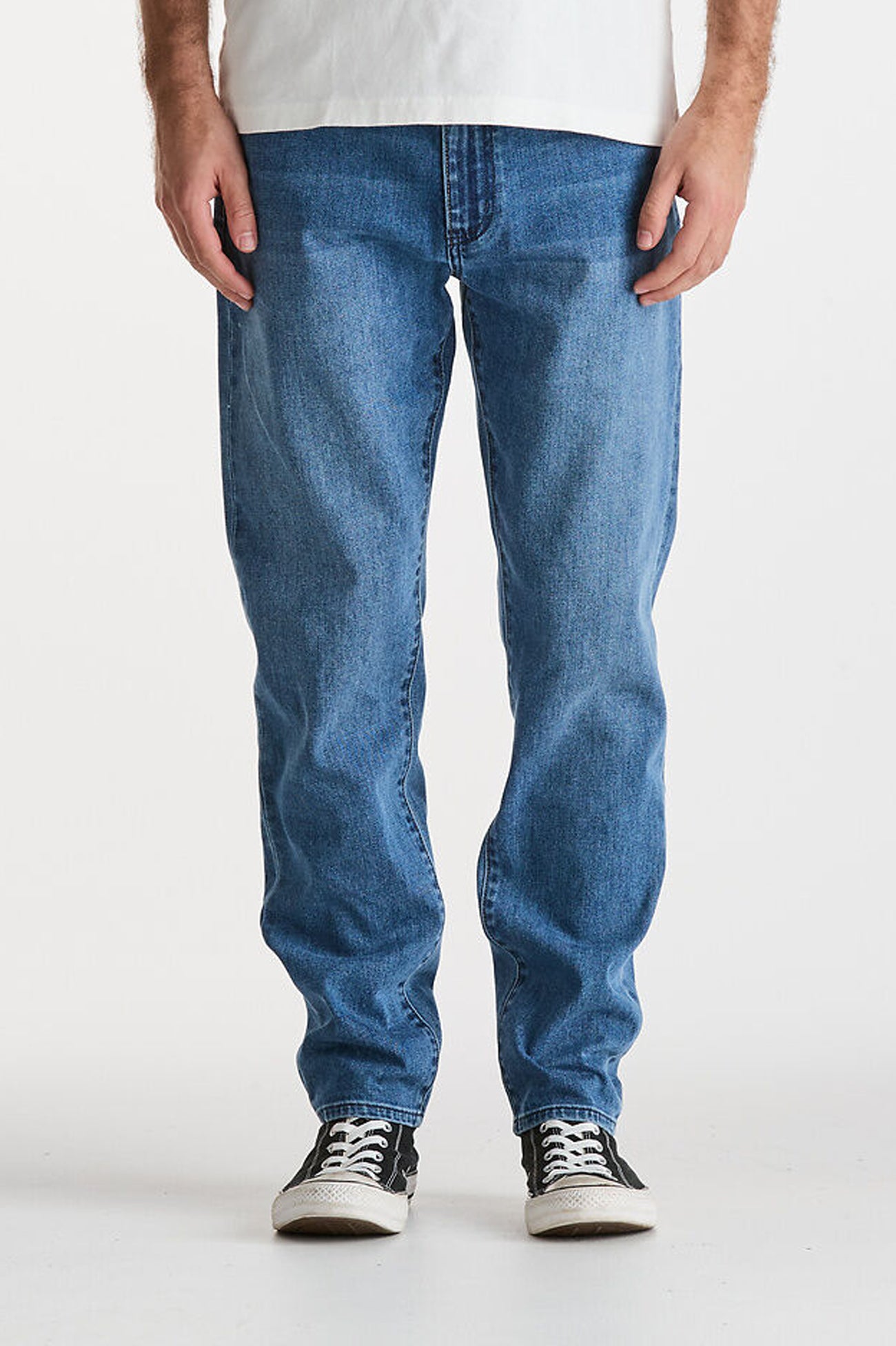 R4 Taper Jean Indigo Lounge