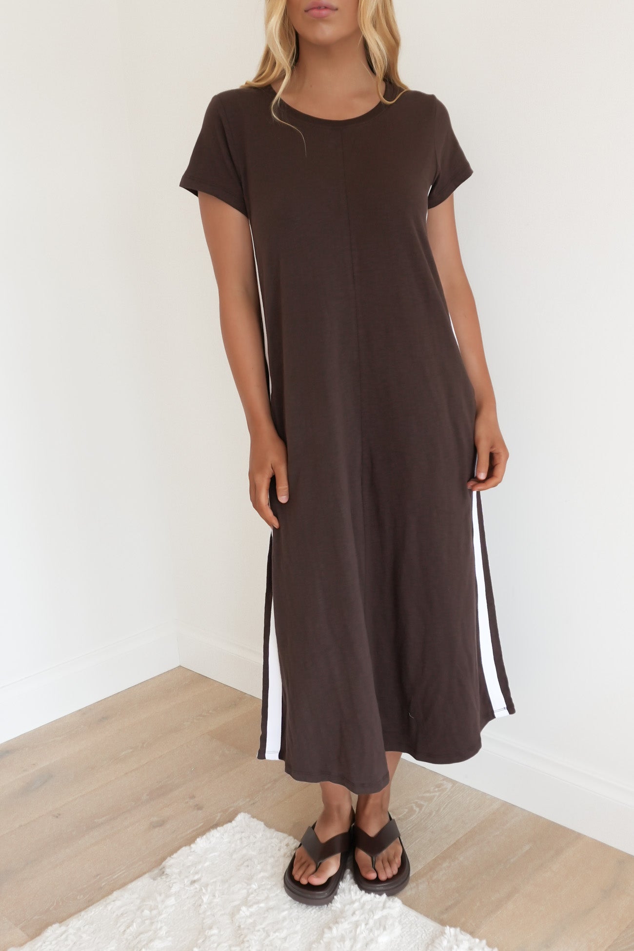Recovery Dress Chocolate