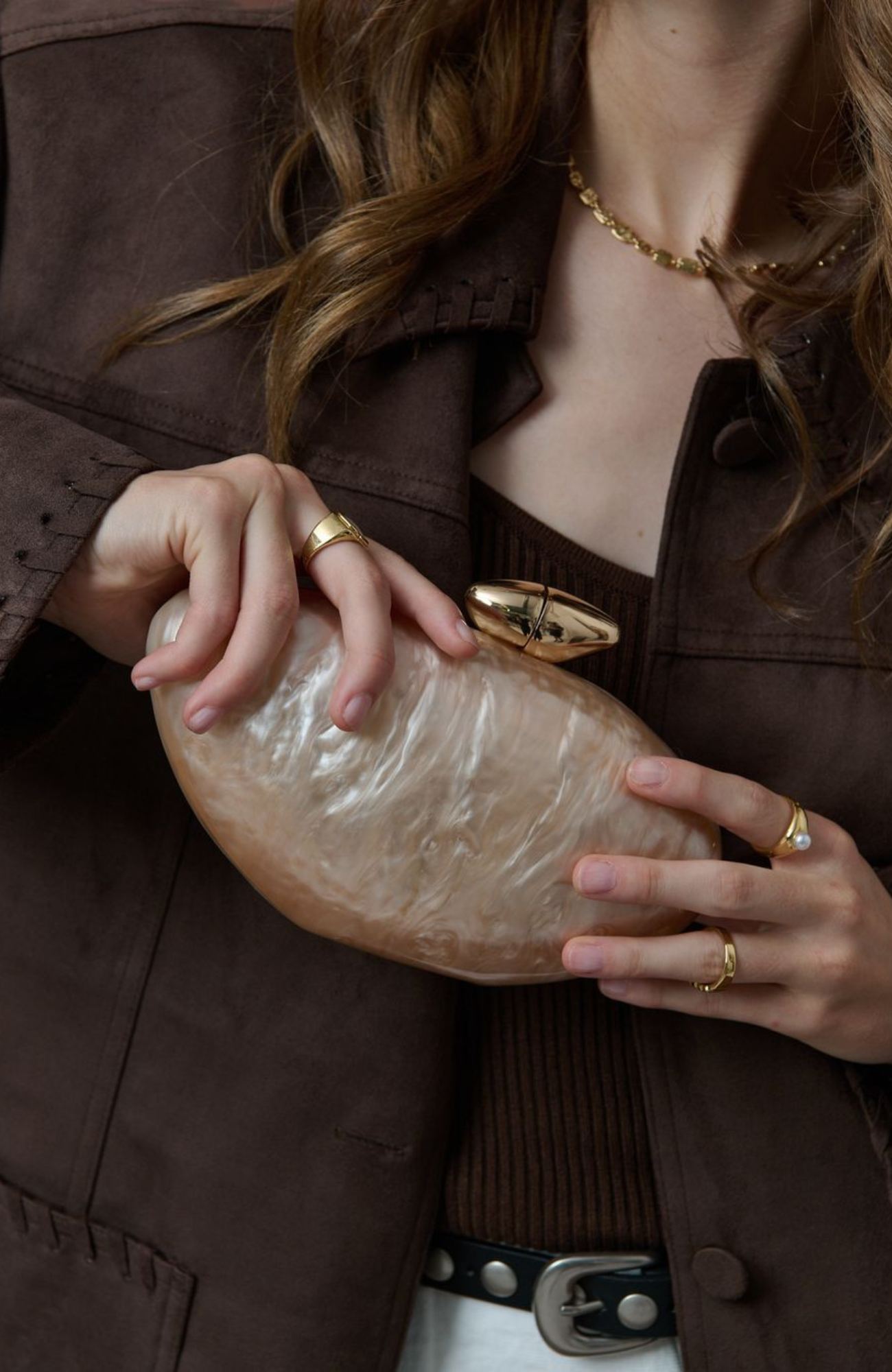 Roman Pearl Clutch Champagne
