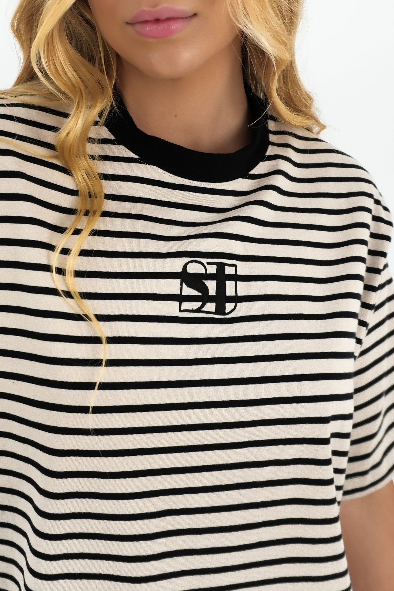 Silent Stripe Short Sleeve Tee Black