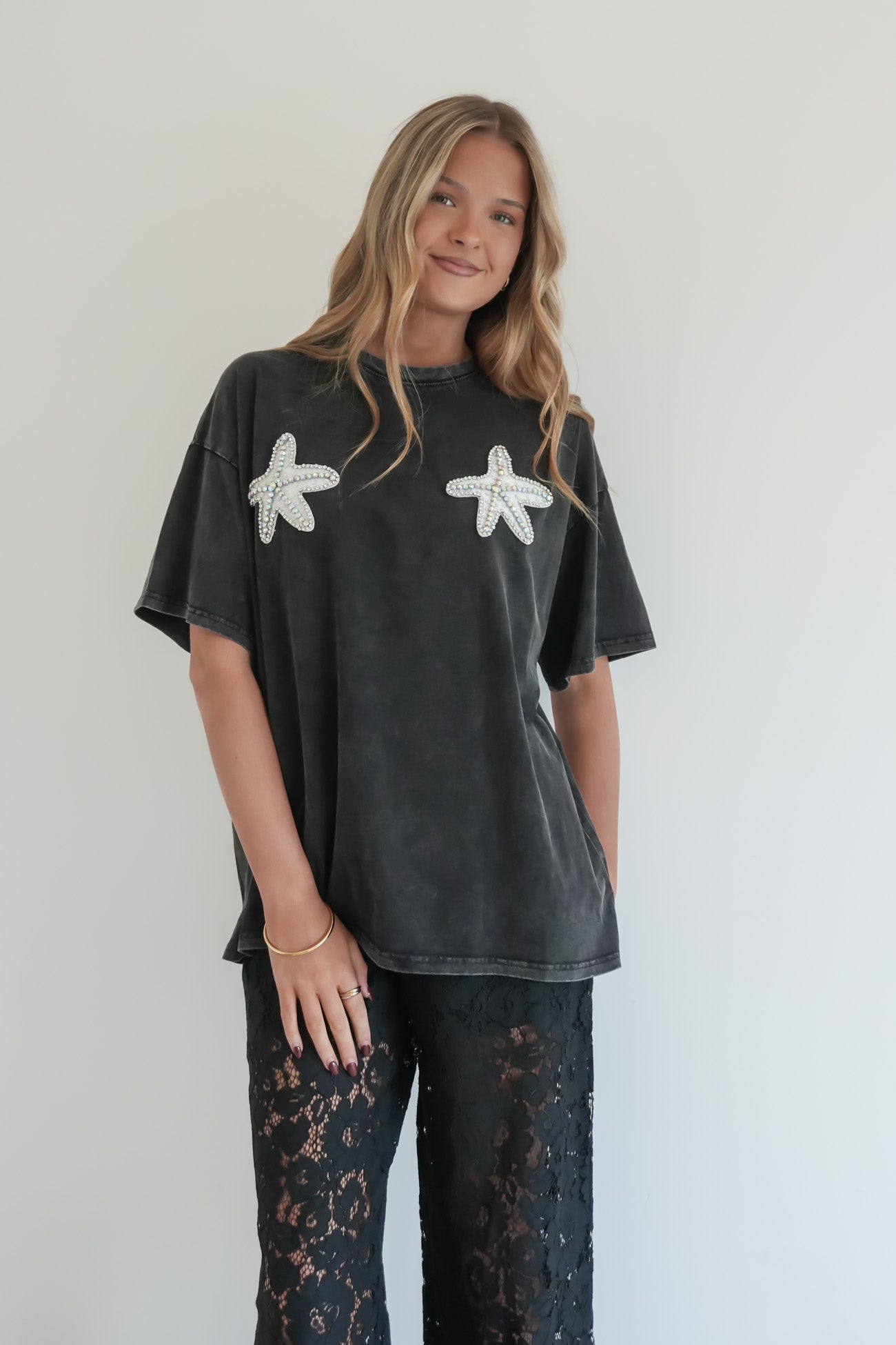 Starfish Tee Black Acid Wash