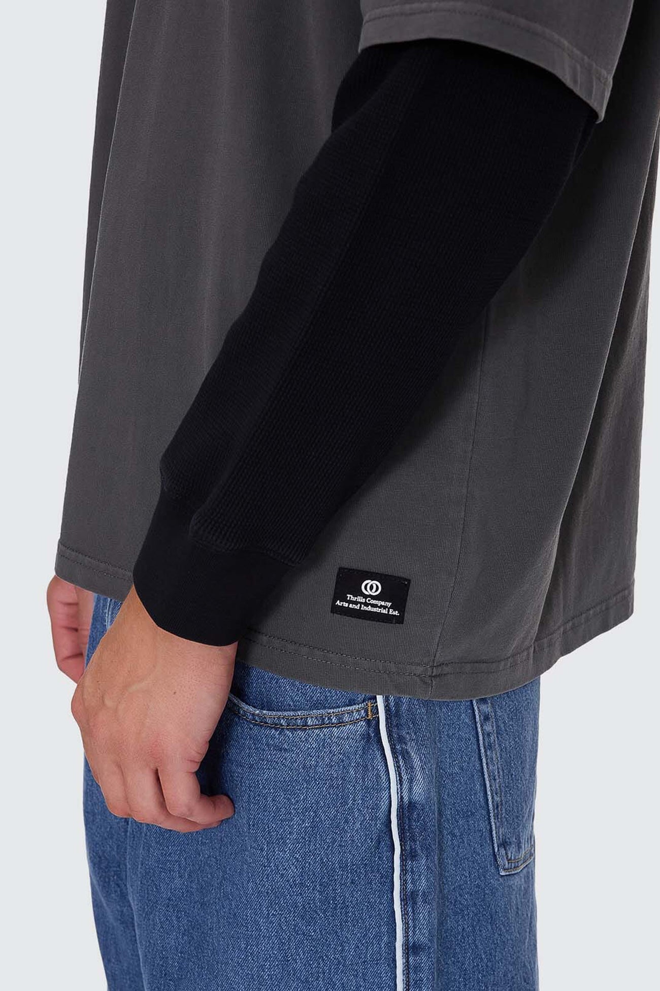 Arts & Industrial Layer Box Fit Oversize Long Sleeve Tee Merch Black