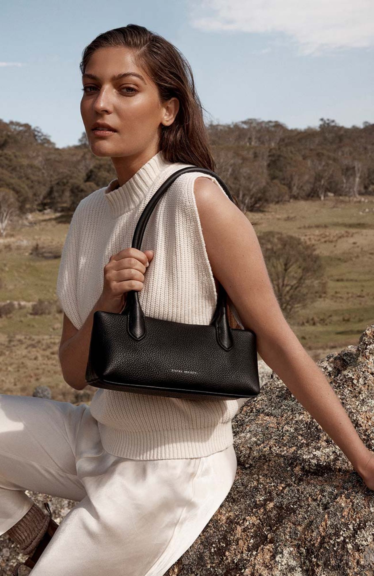 The Lost Bag Black