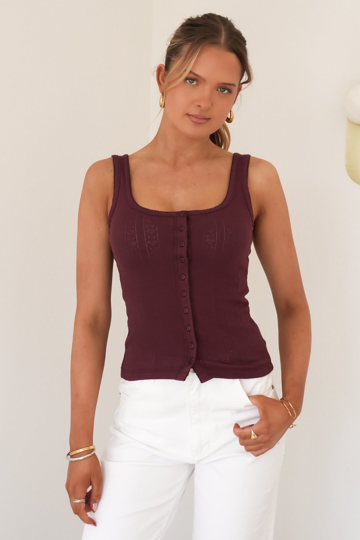 Tia Tank Wine