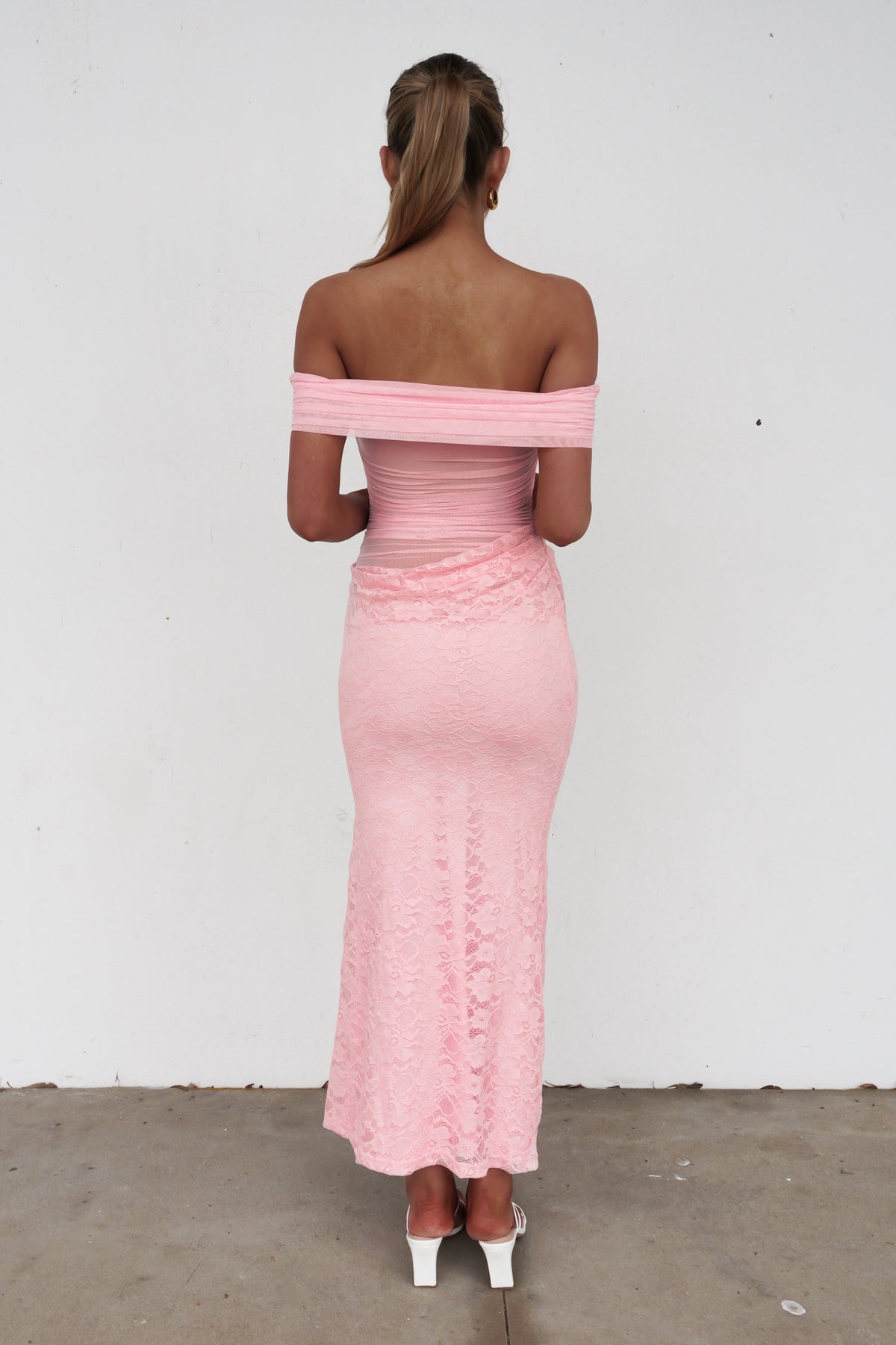 Tiffany Lace Maxi Dress Pink