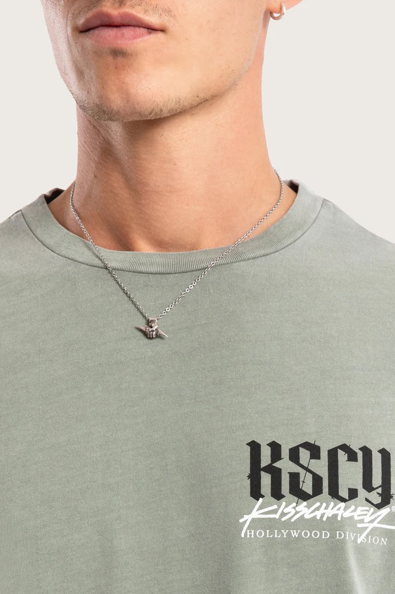 Twisted Standard Tee Pigment Shadow