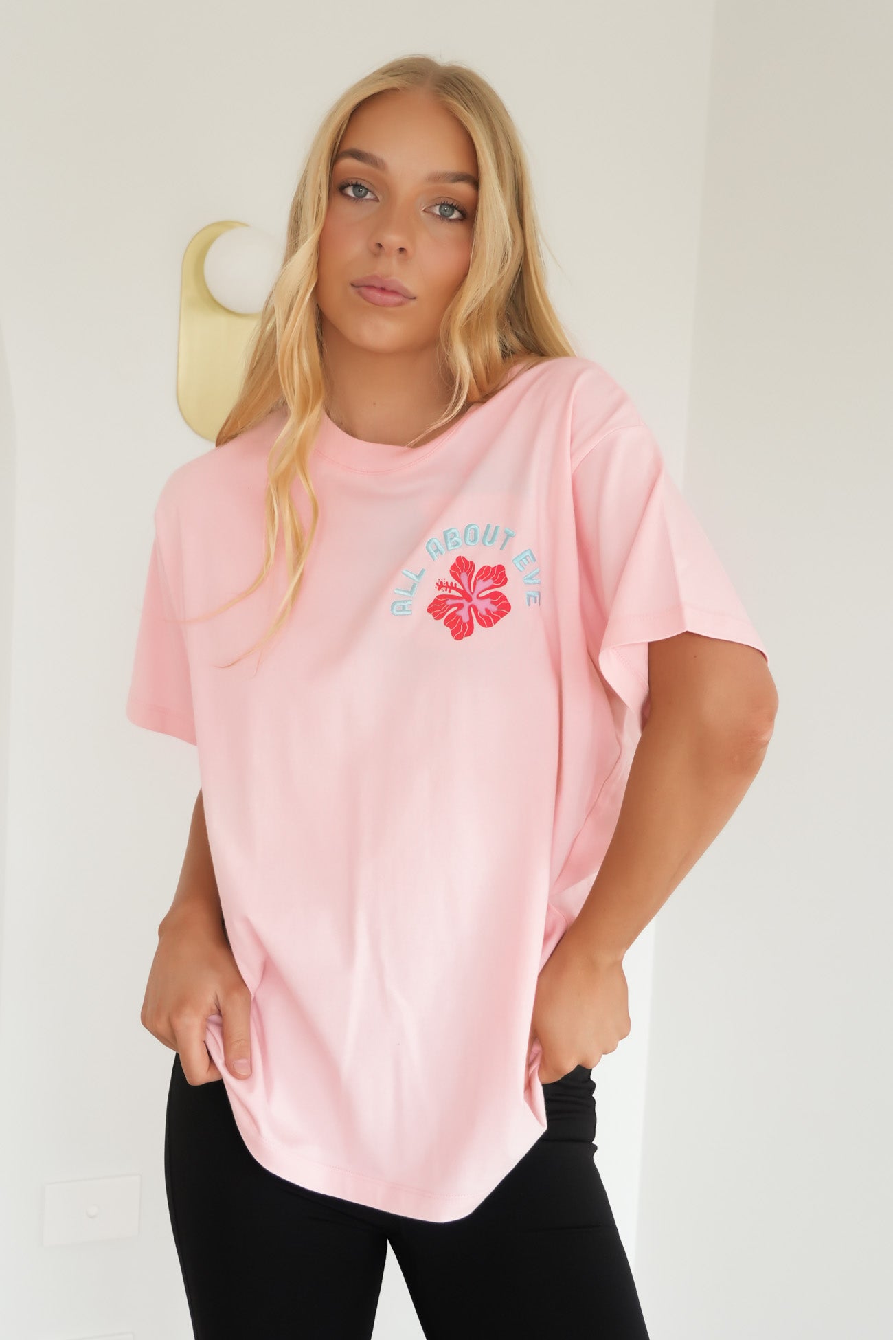 West Coast Relaxed Tee Pink