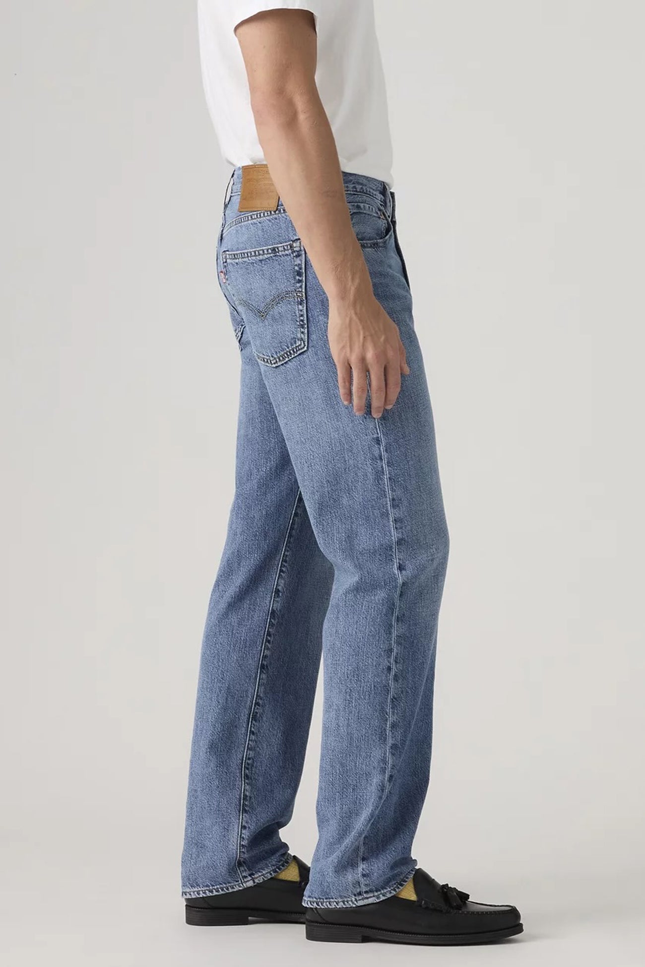 555 Relaxed Straight Jean Timeless Blues