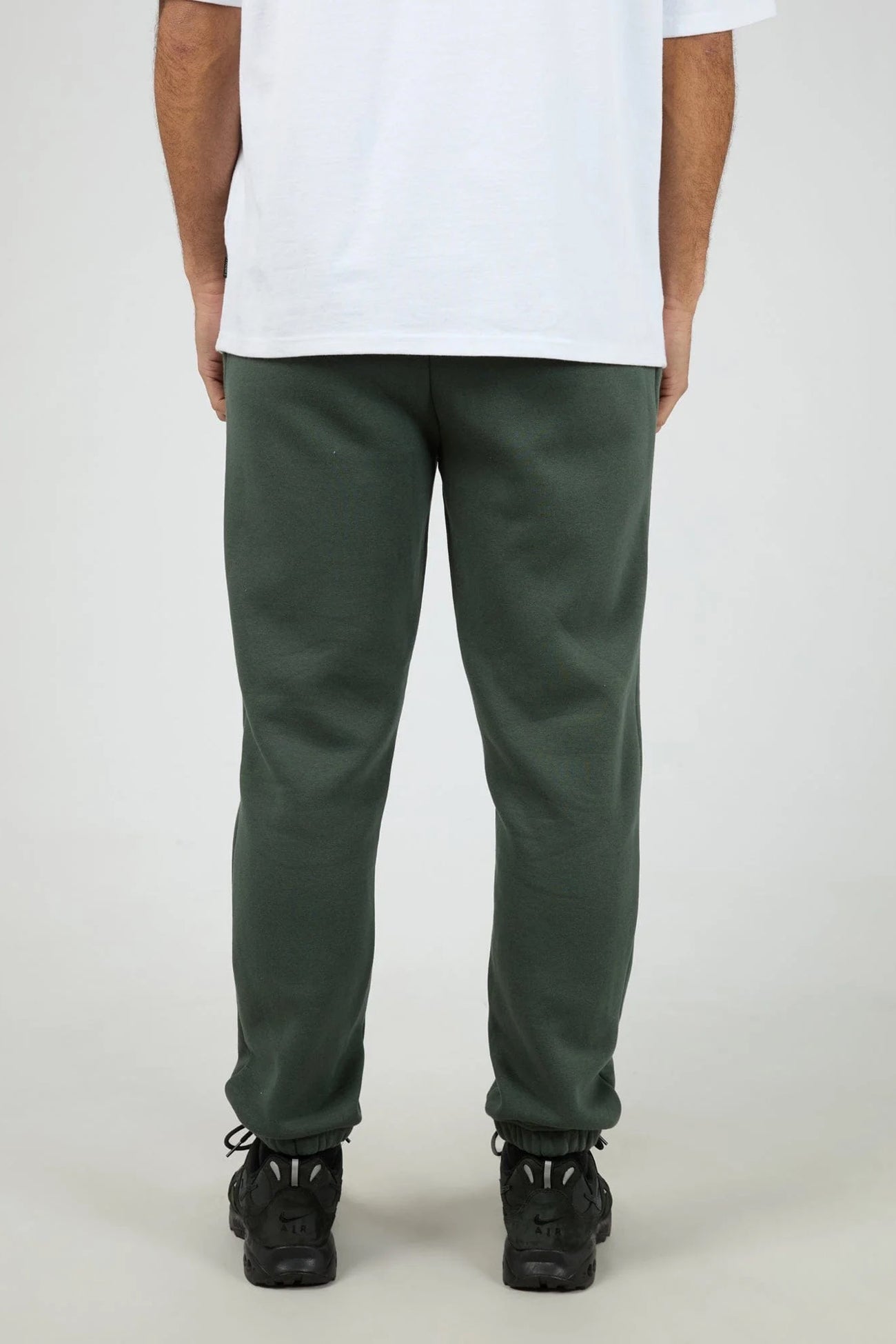 ID Sweatpant Pine