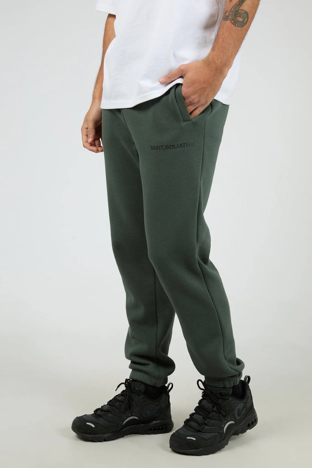 ID Sweatpant Pine