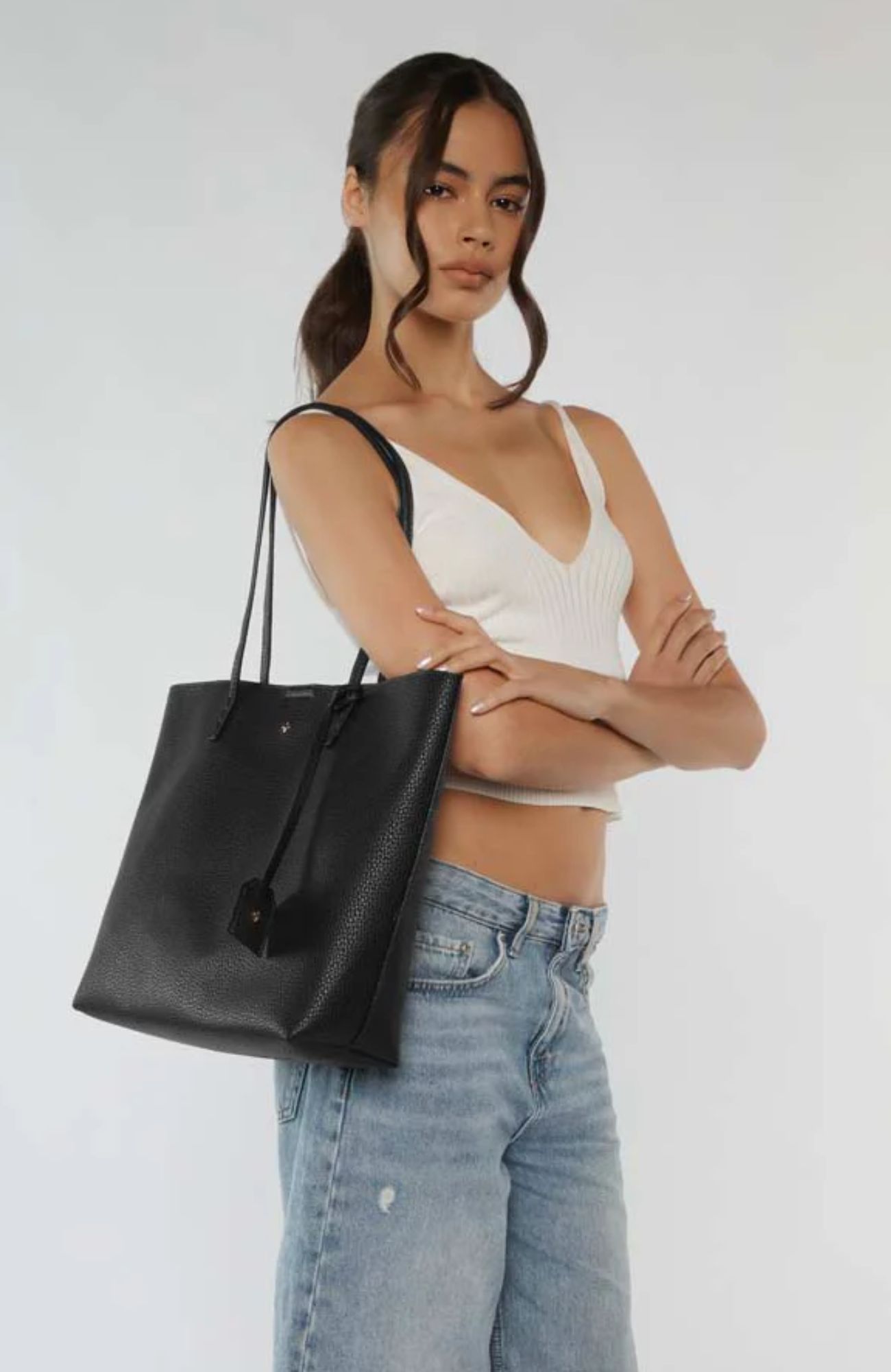 Saint Bag Black Pebble