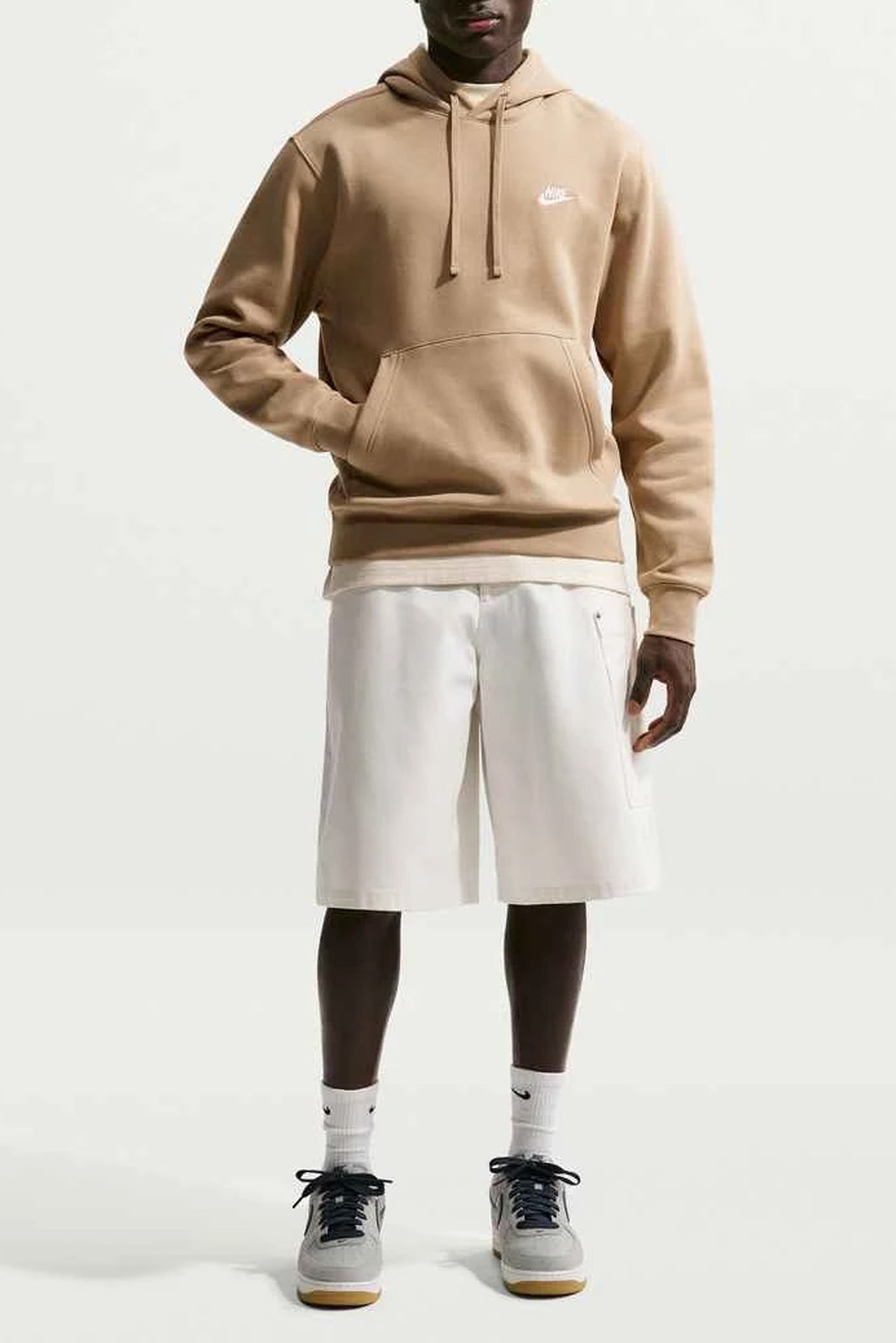 Nike Sportswear Club Pullover Hoodie Parachute Beige