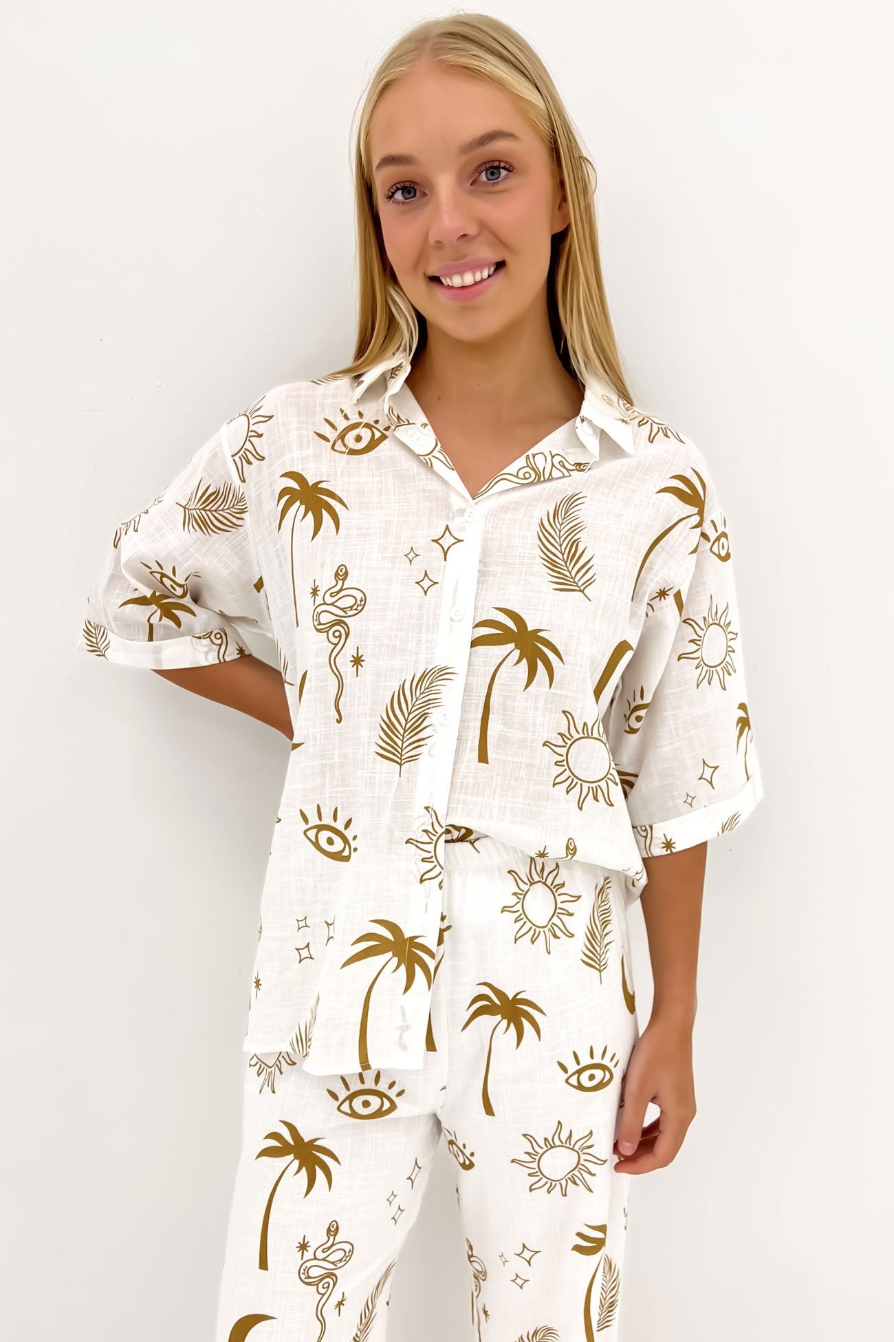 Aphaea Pant Set White Tan