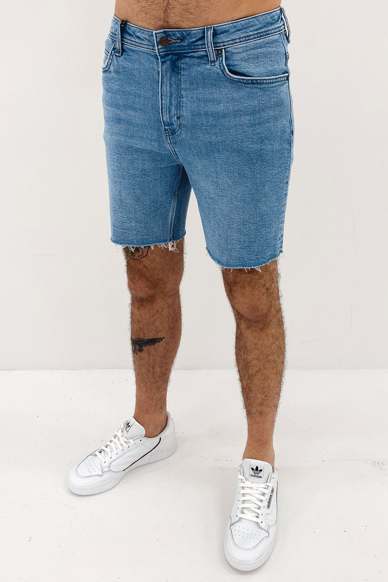 L-Two Short Blue Vigor