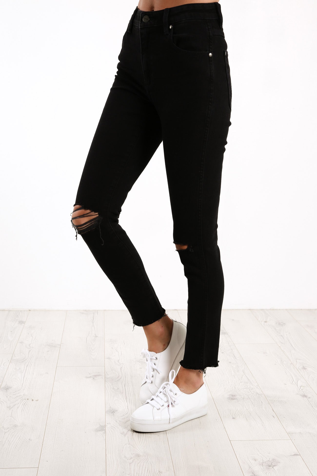 Mid Pins Cropped Jean Falling Star