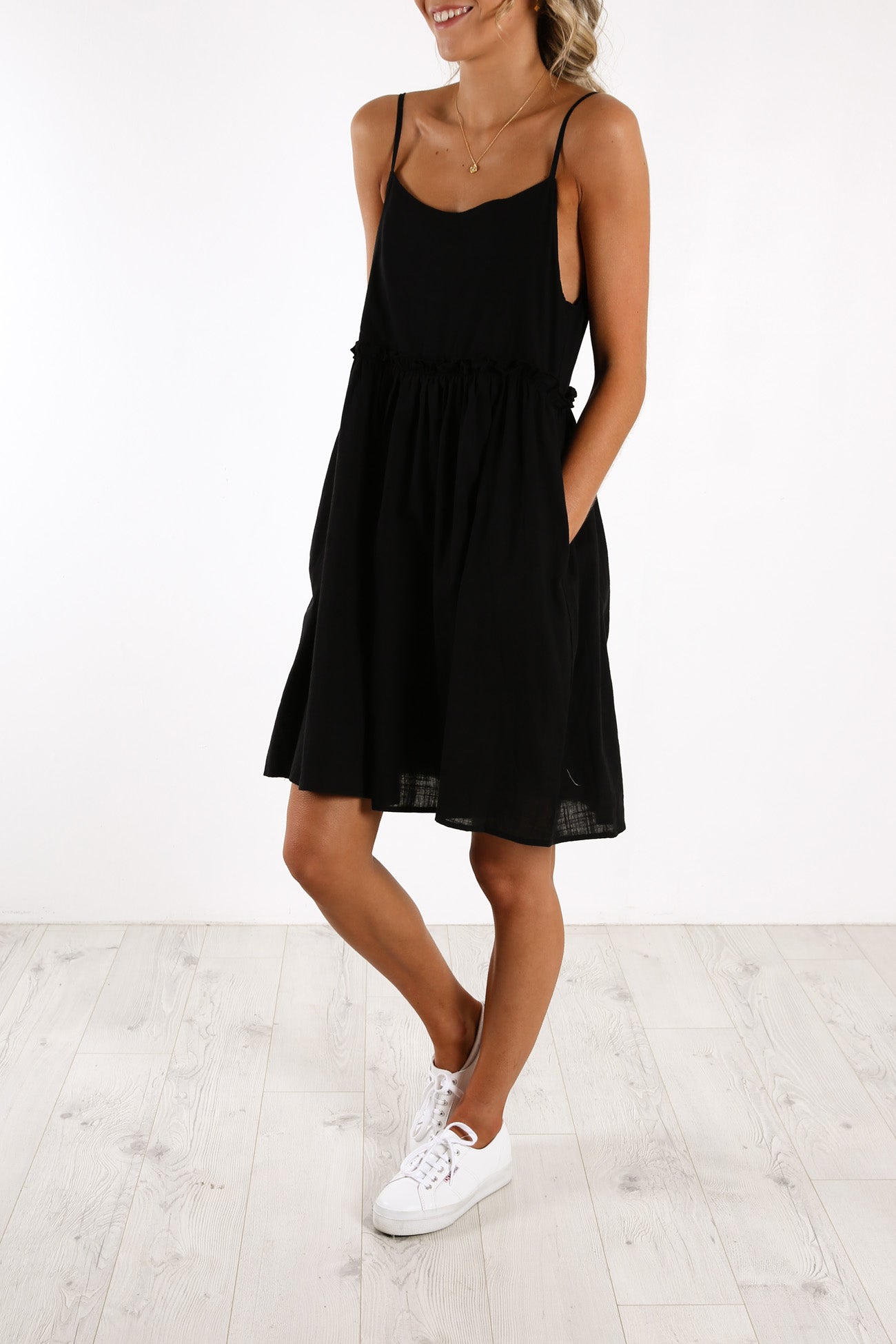 Mia Dress Black