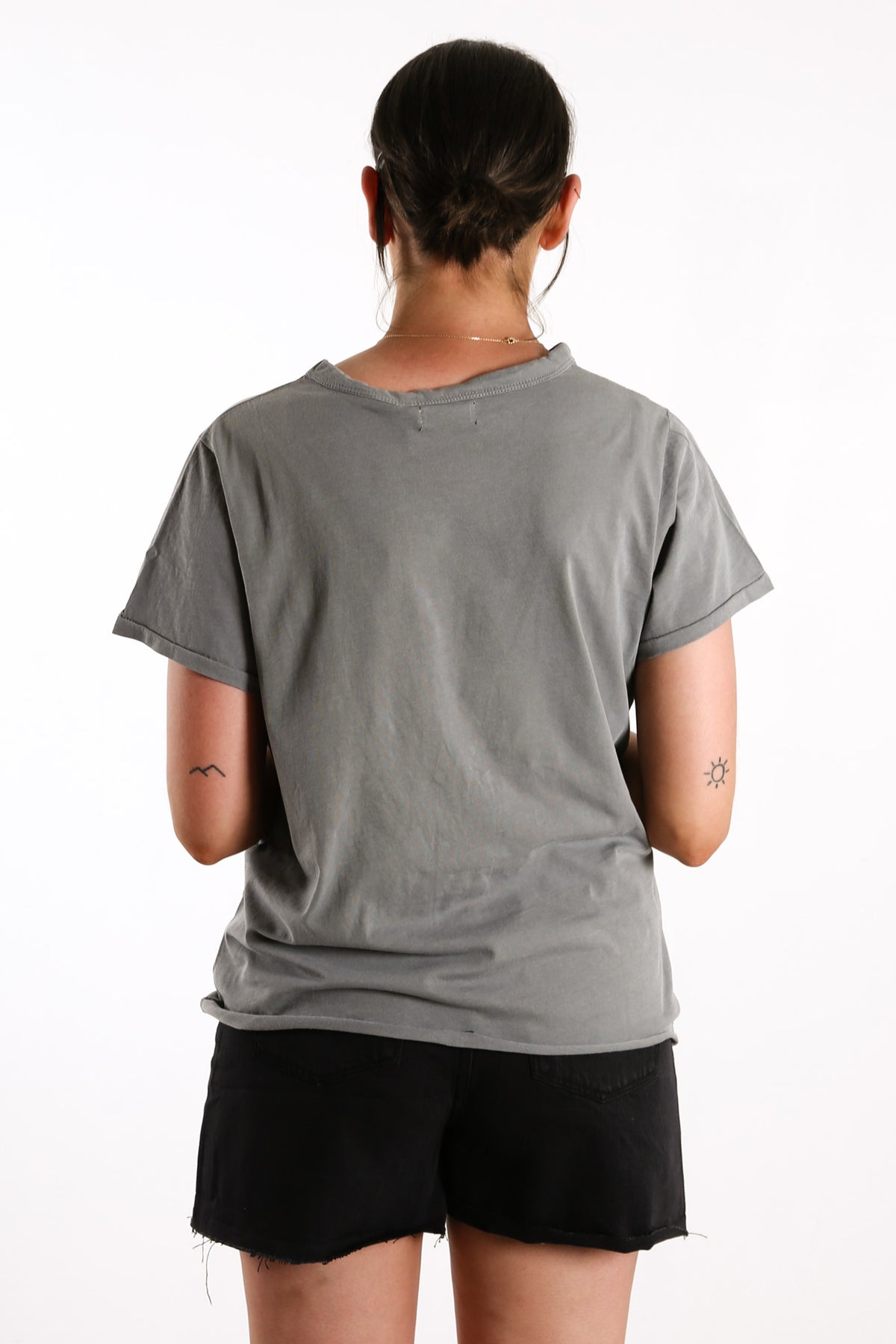 Minimal Thrills Relaxed Tee Washed Grey