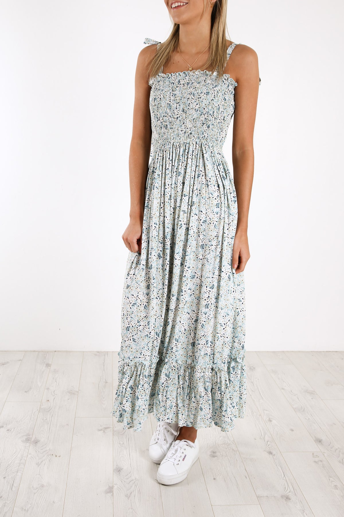 Nicola Dress Blue Floral