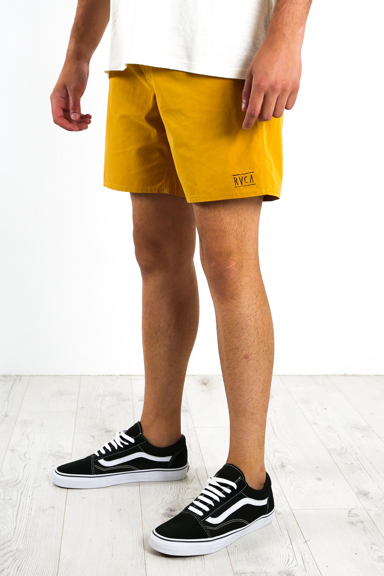 Opposites Elastic Short 2 Goldenrod