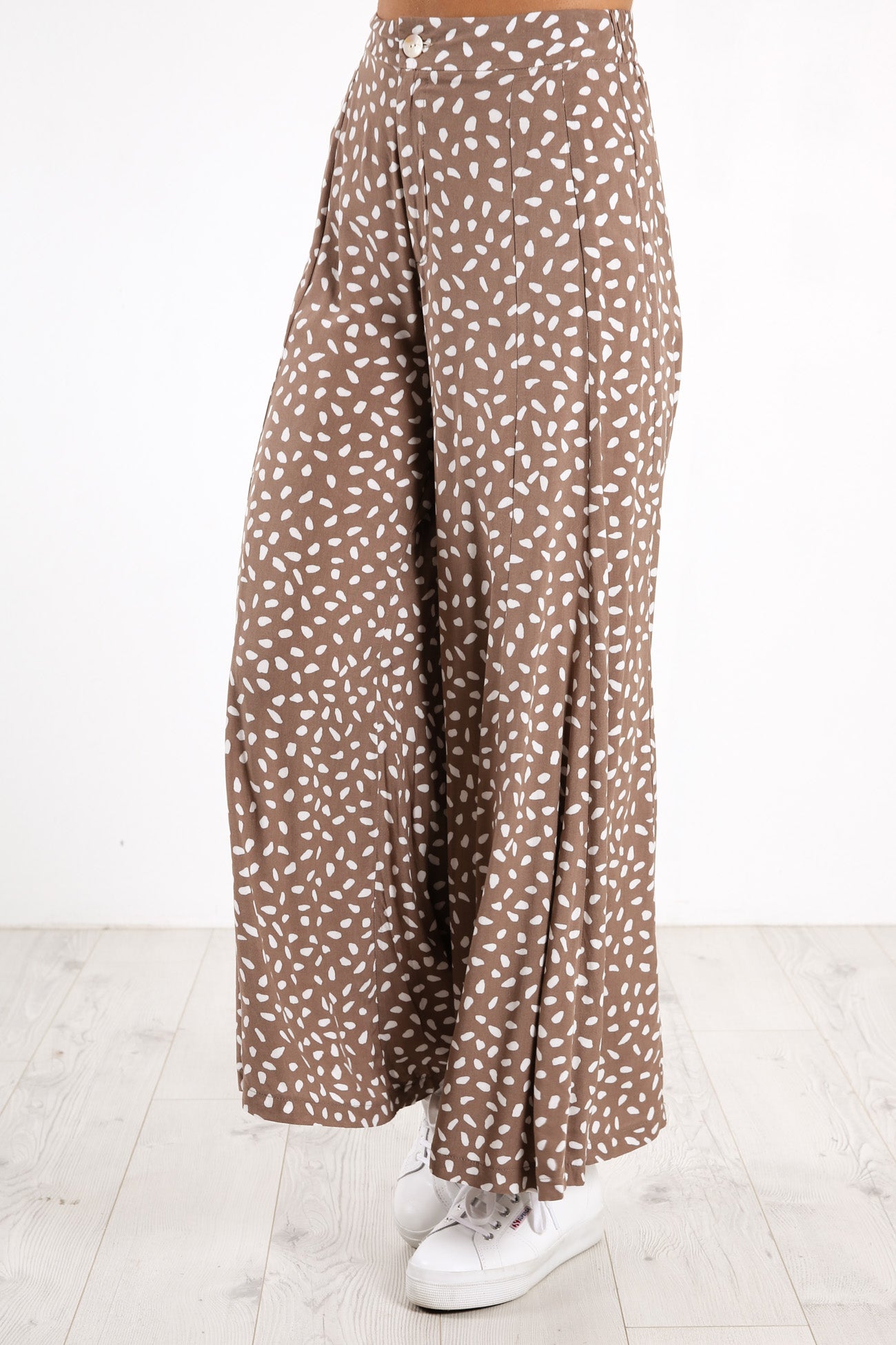 Romancing Pant Brown White