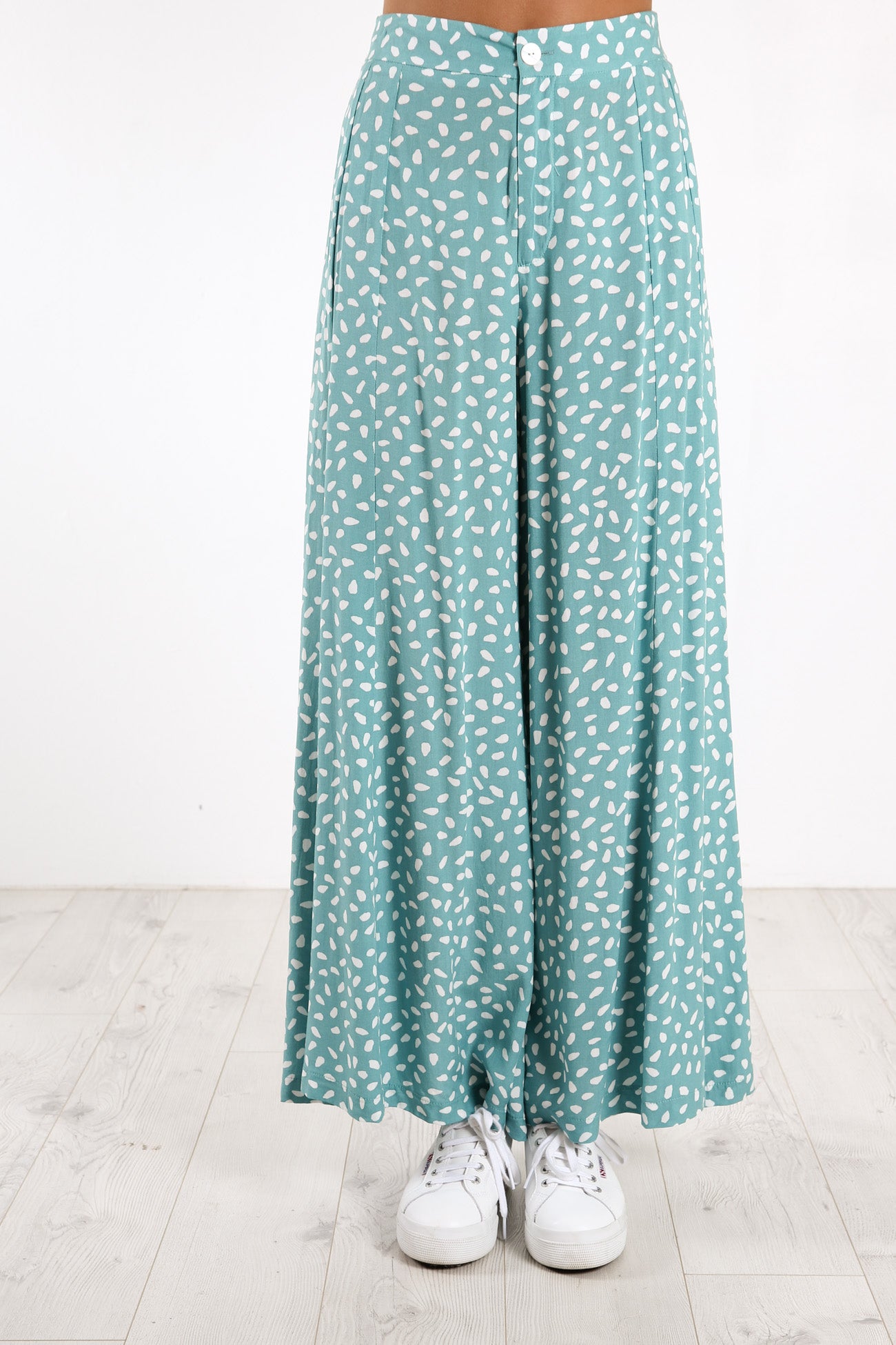 Romancing Pant Green White