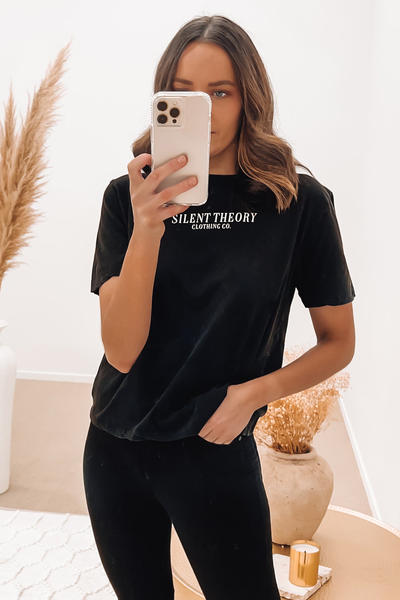 Saint Tee Washed Black