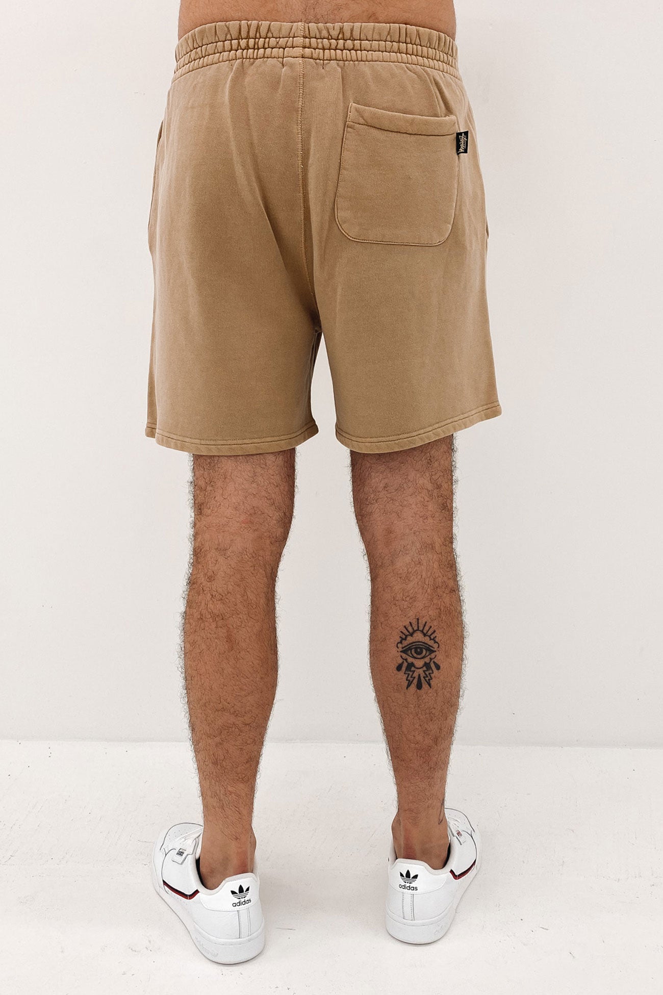 Shadow Script Trackshort Pigment Tan