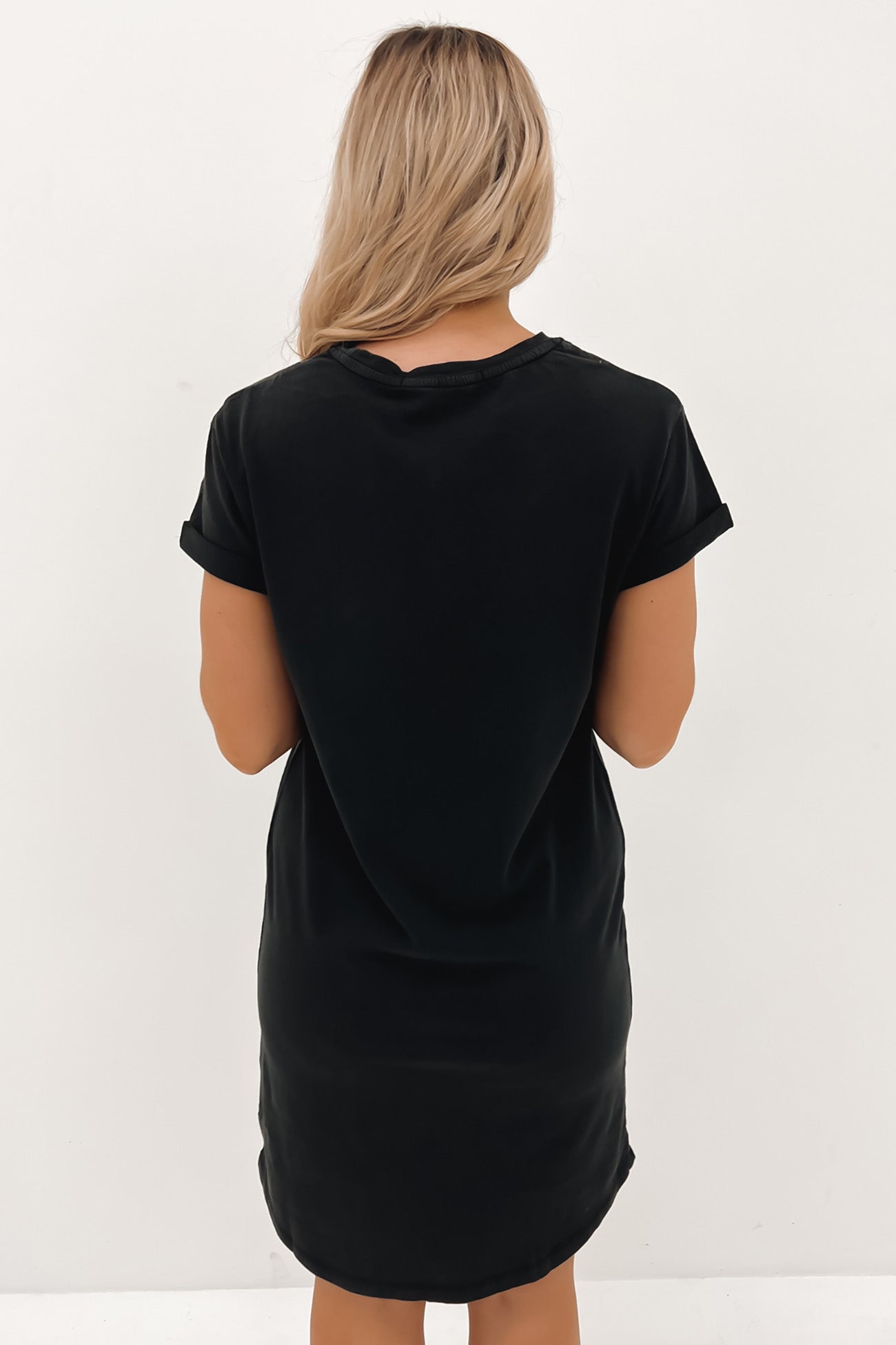 Striker Tee Dress Washed Black