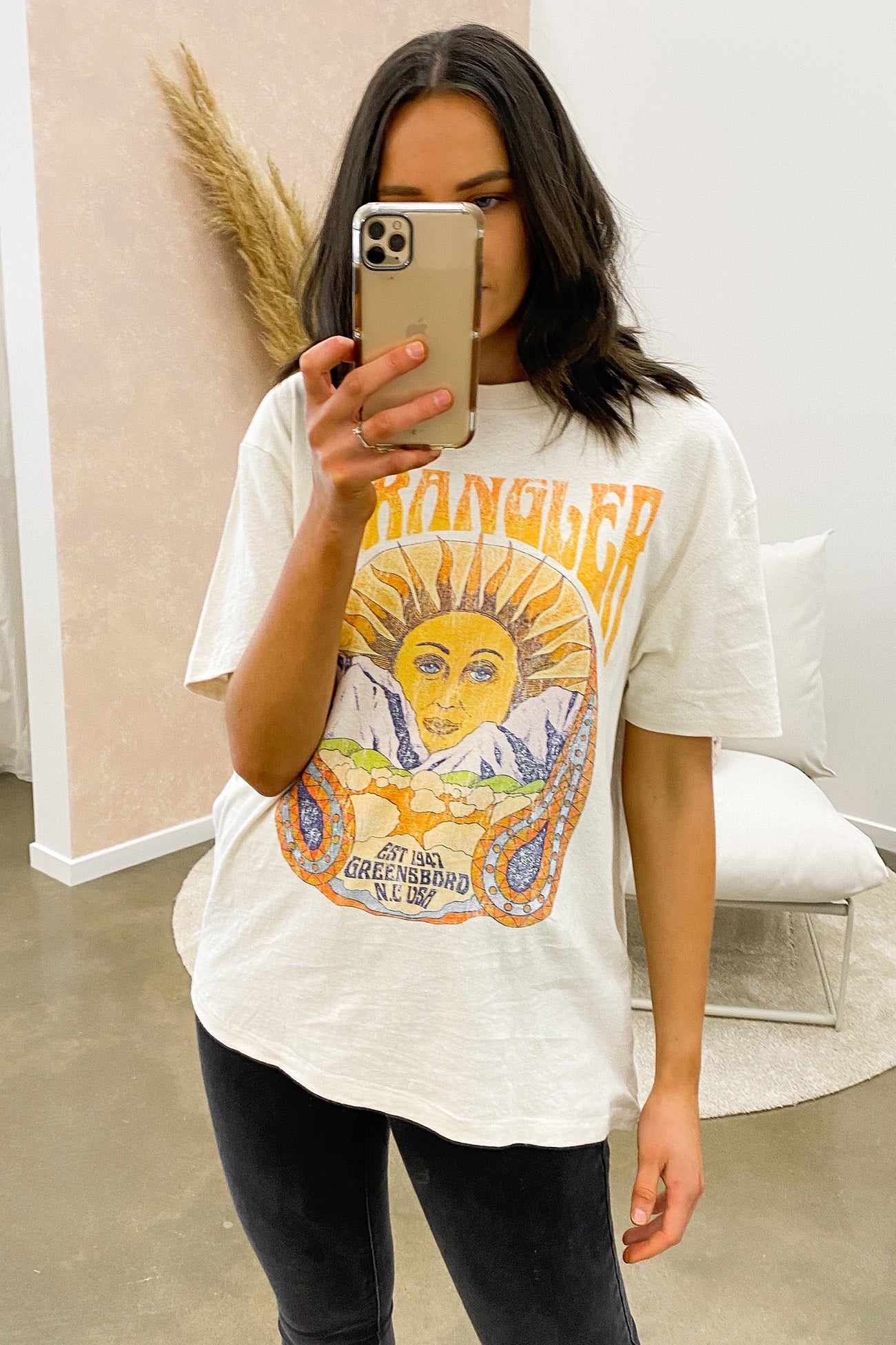Through Mountains Tee Ecru