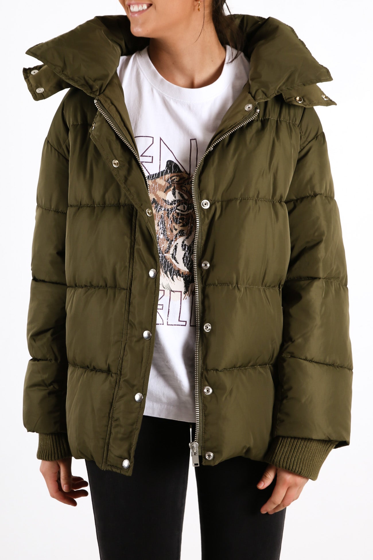 Utility Puffer Light Khaki Silver