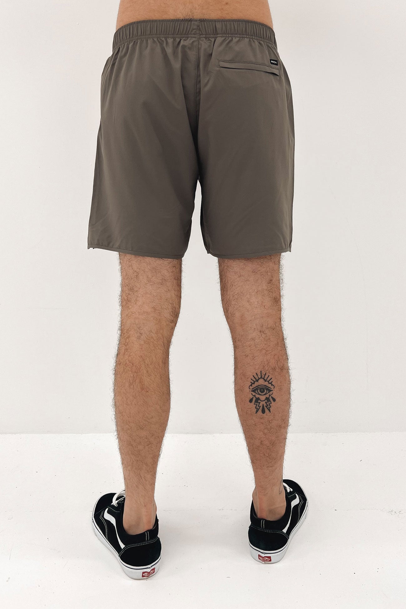 Yogger IV Elastic Short 17" Mushroom