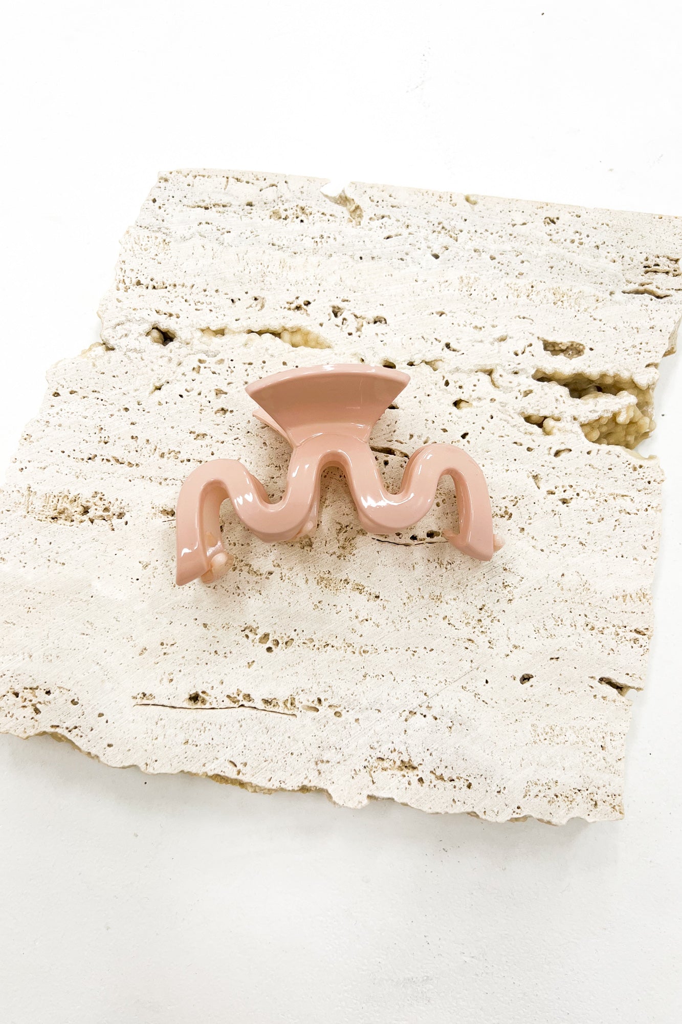 Cora Claw Clip Blush