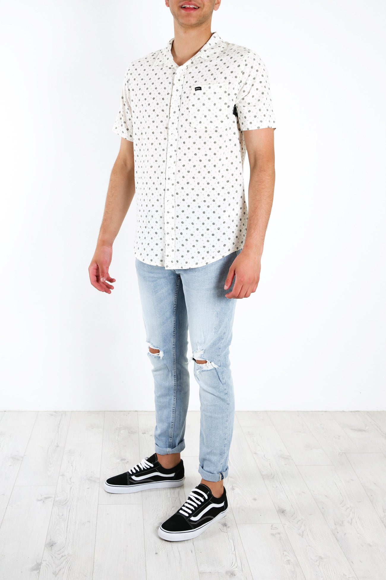 Outbreak Short Sleeve Tee Antique White